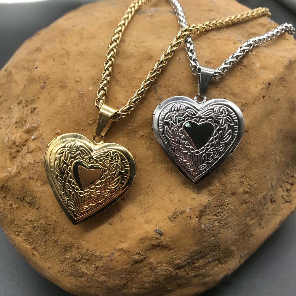 New Heart Shaped Photo Picture - Heart Locket Necklace Photo 评论和价格