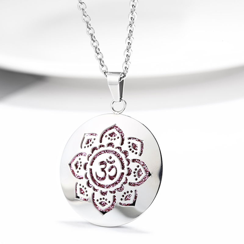 New Simple Aromatherapy Essent - Heart Locket Necklace Photo 评论和价格
