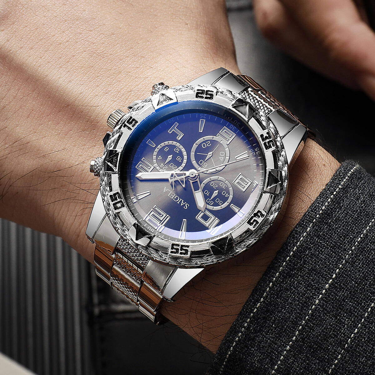 1PC Surprise Mystery Watch Bli - Watch Accessories 评论和价格