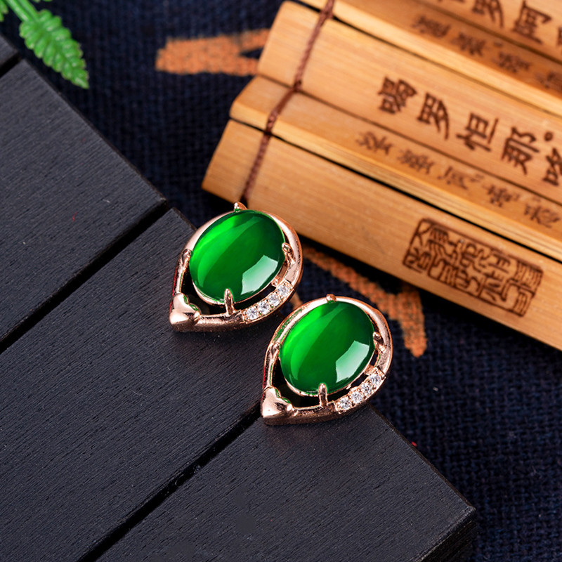Natural Jade Flower Earrings S - Earrings 评论和价格